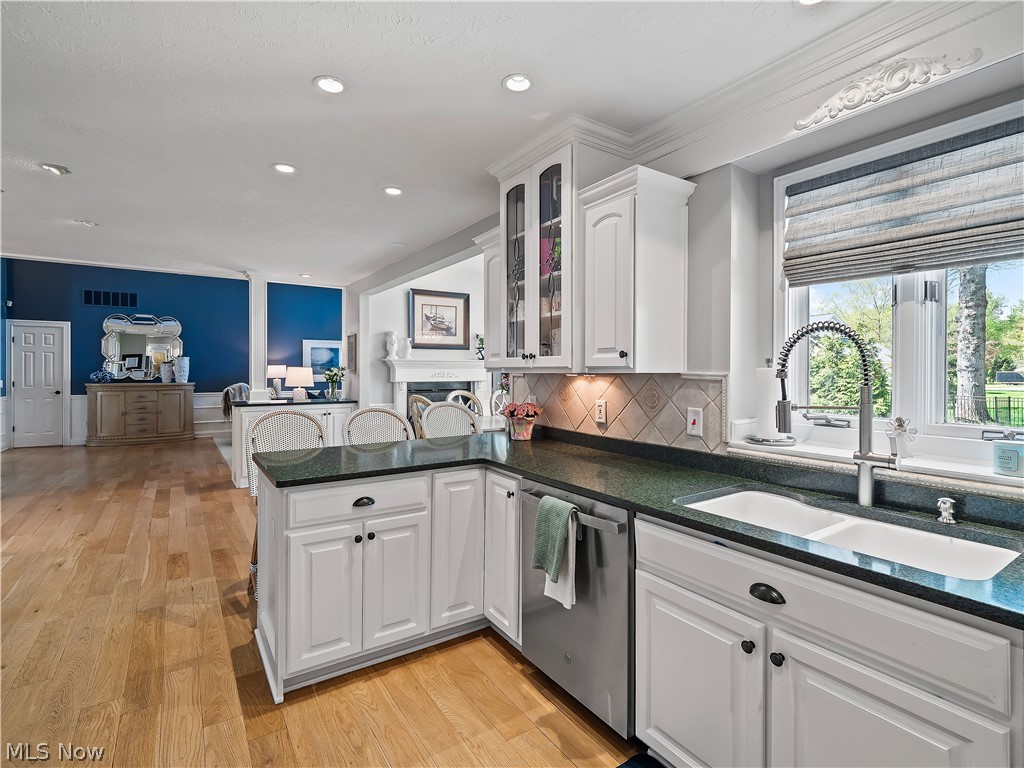 4534 Bellerive Court Avon OH 44011