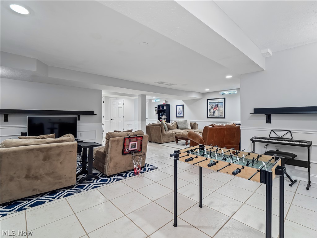 4534 Bellerive Court Avon OH 44011