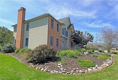 8498 Yorkshire Street NW Massillon OH 44646