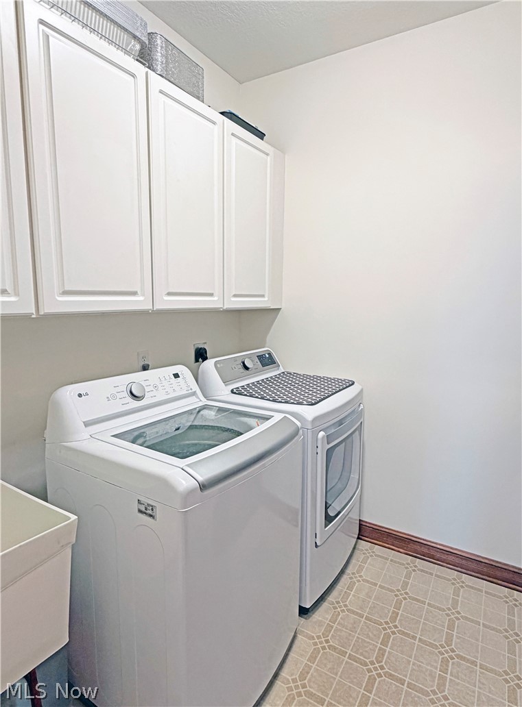 8498 Yorkshire Street NW Massillon OH 44646