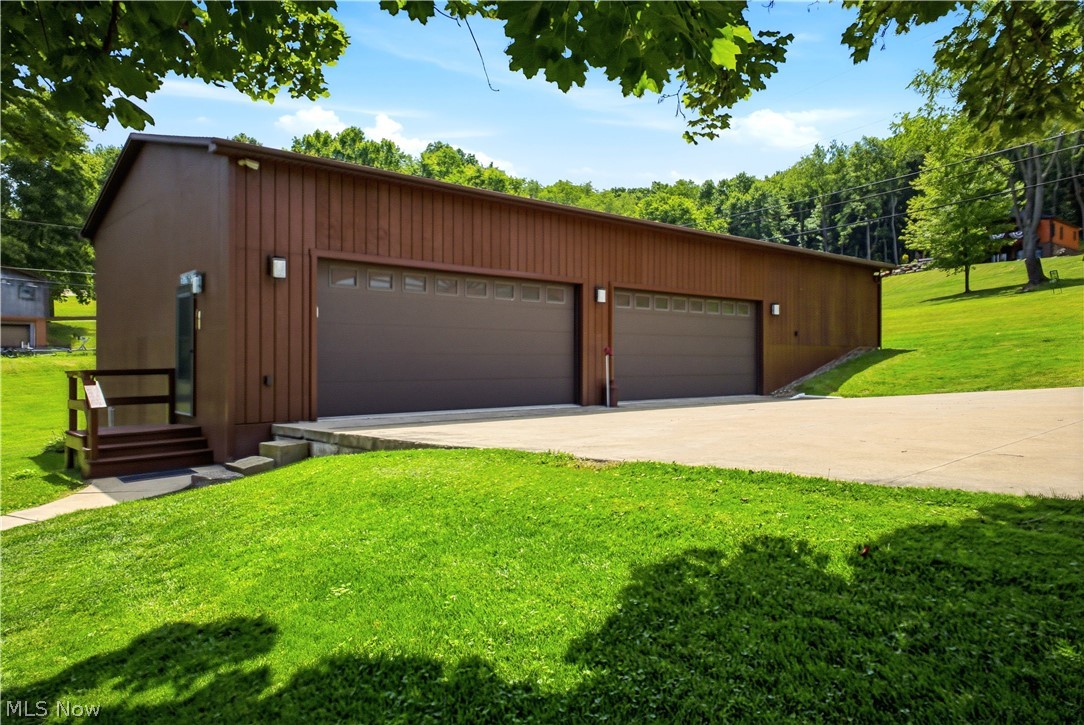 47829 Tomahawk Drive Negley OH 44441