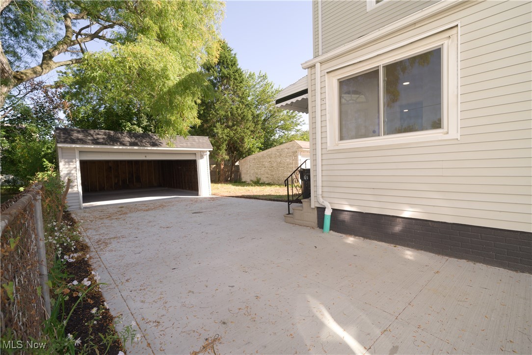 6706 Woodhaven Avenue Cleveland OH 44144