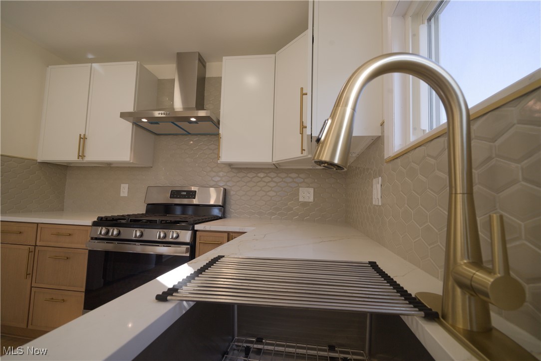 6706 Woodhaven Avenue Cleveland OH 44144