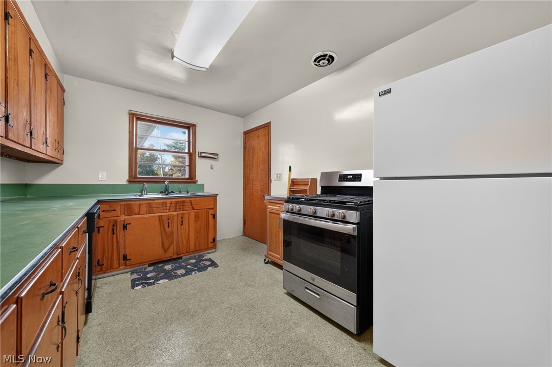 3019 Avon Boulevard Ashtabula OH 44004