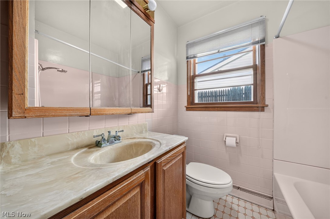3019 Avon Boulevard Ashtabula OH 44004