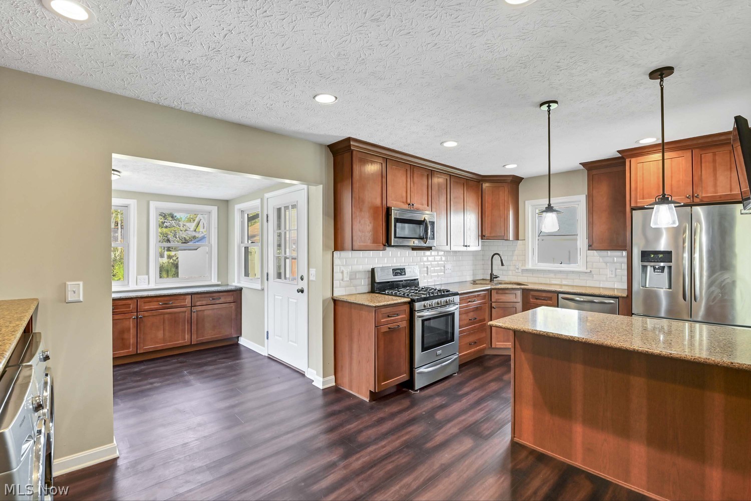 3664 Dover Center Road Westlake OH 44145