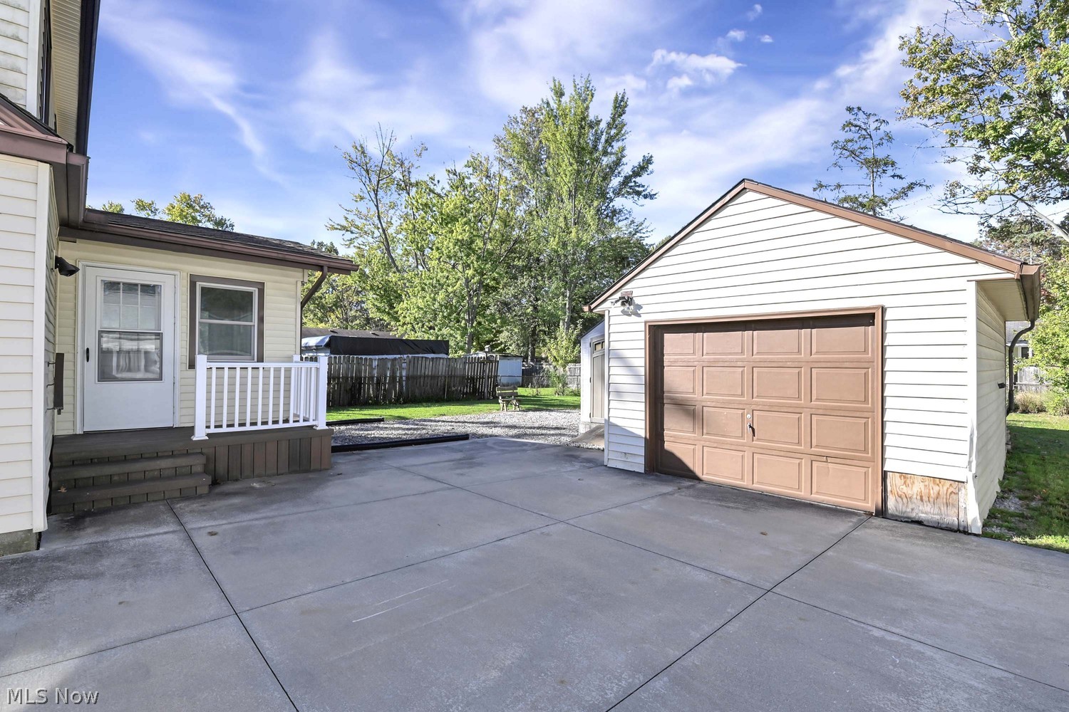 3664 Dover Center Road Westlake OH 44145