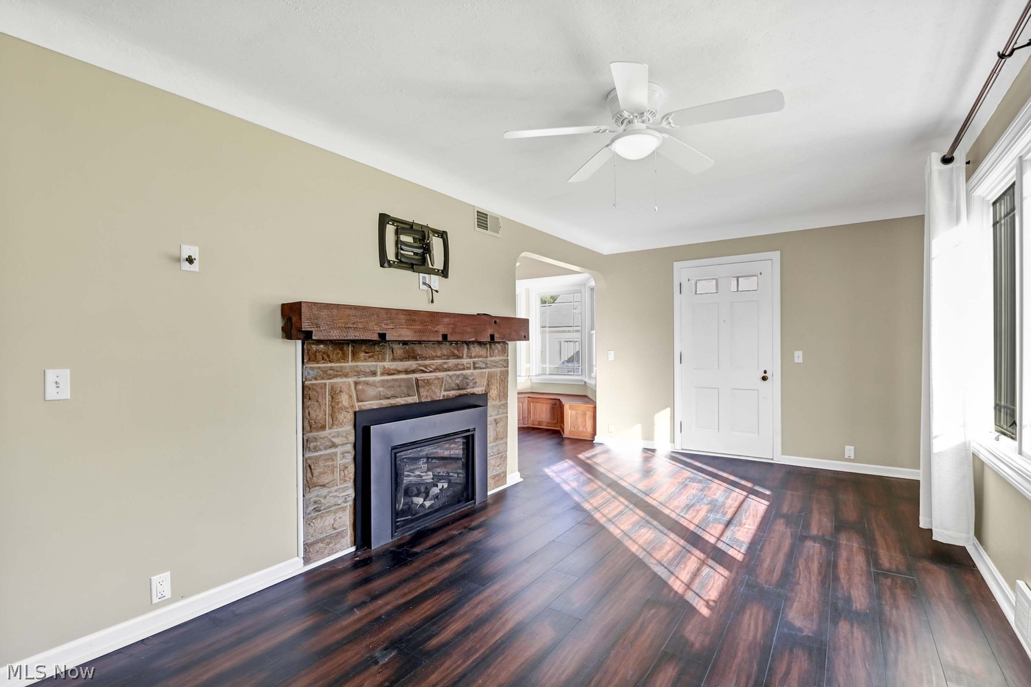 3664 Dover Center Road Westlake OH 44145