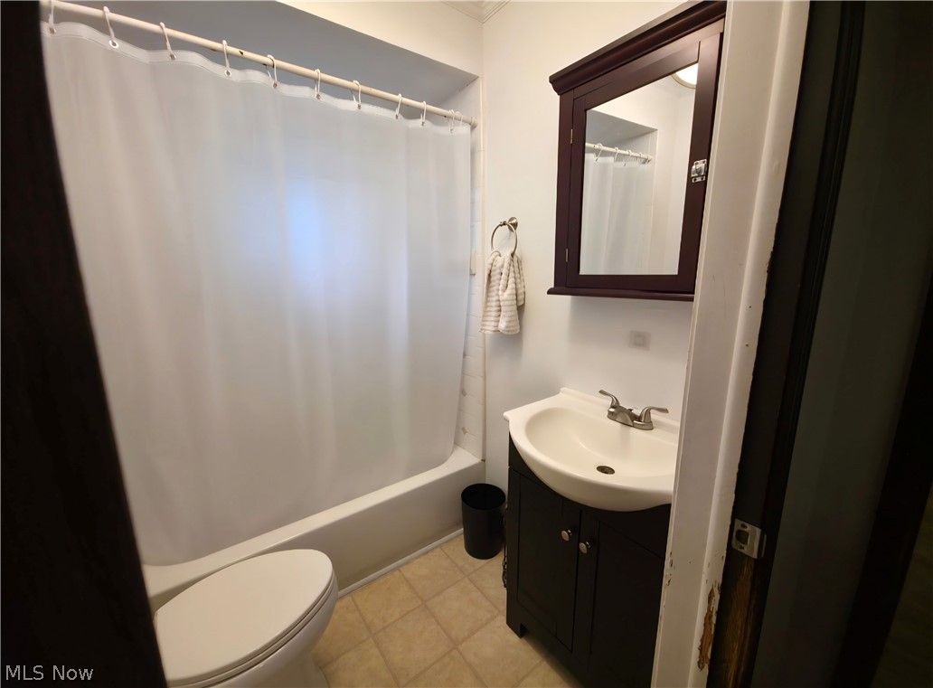 645 Sanford Avenue Akron OH 44305