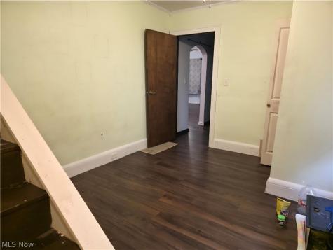 645 Sanford Avenue Akron OH 44305