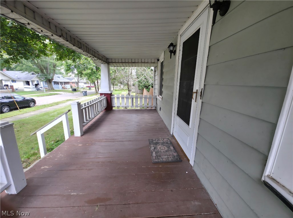 645 Sanford Avenue Akron OH 44305