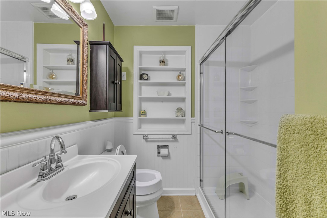 7534 Farnum Avenue Middleburg Heights OH 44130
