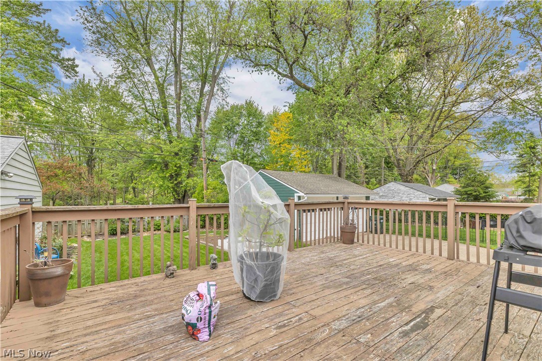 7534 Farnum Avenue Middleburg Heights OH 44130