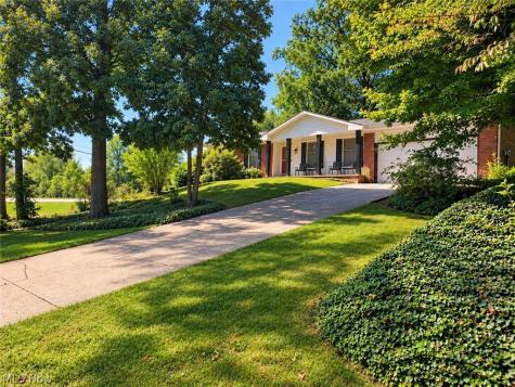 2919 Inwood Drive NW Massillon OH 44646