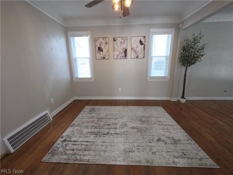 464 E 250th Street Euclid OH 44132