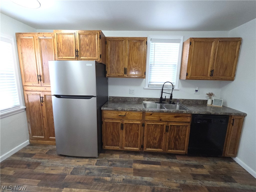 464 E 250th Street Euclid OH 44132