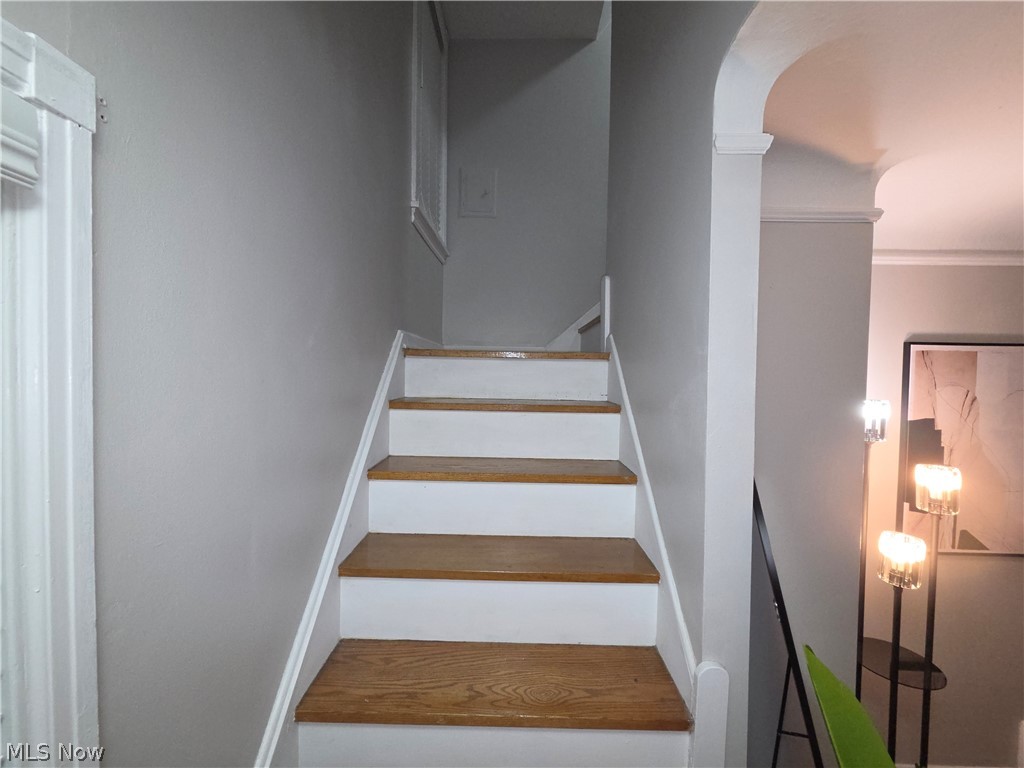 464 E 250th Street Euclid OH 44132