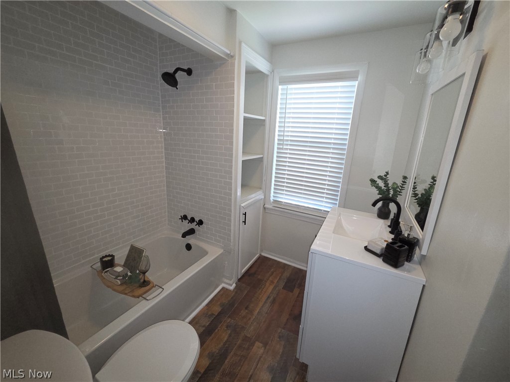 464 E 250th Street Euclid OH 44132