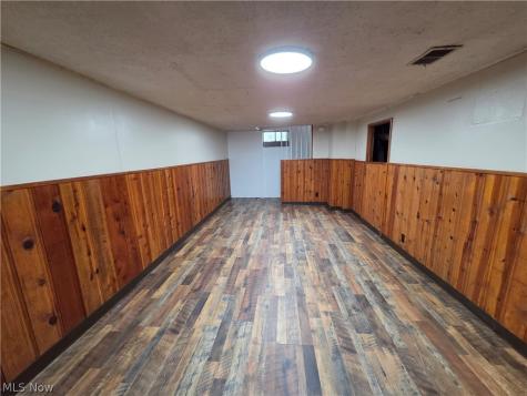 464 E 250th Street Euclid OH 44132