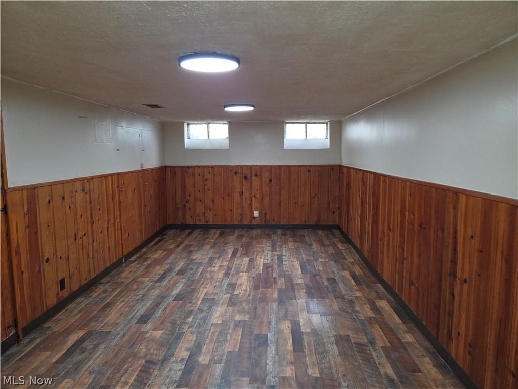 464 E 250th Street Euclid OH 44132