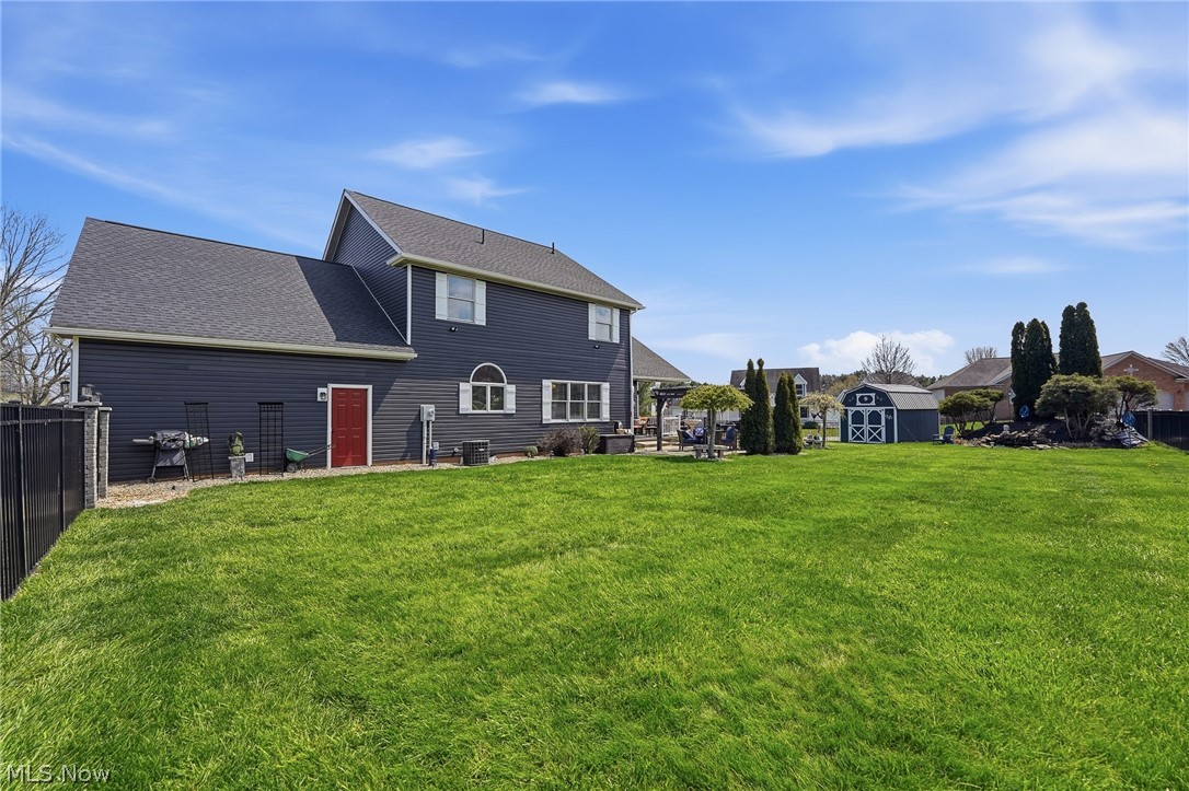 11186 Whitetail Run Street NW Bolivar OH 44612