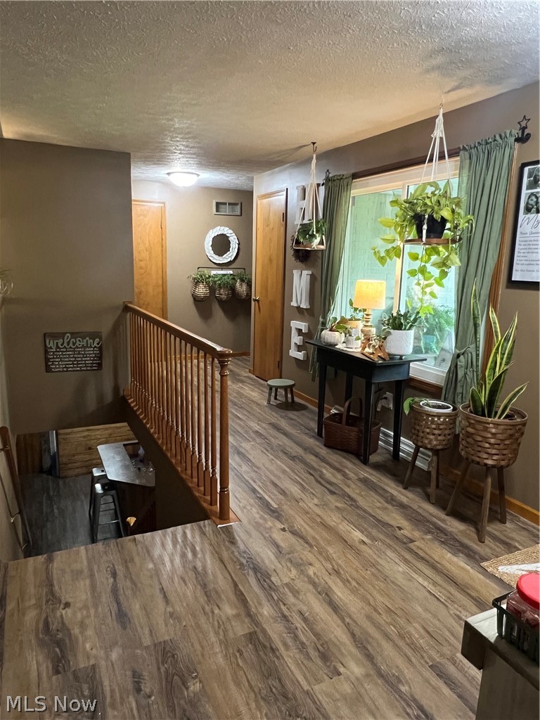 96 Dale Avenue NW Strasburg OH 44680