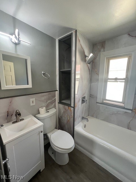 10639 Dupont Avenue Cleveland OH 44108