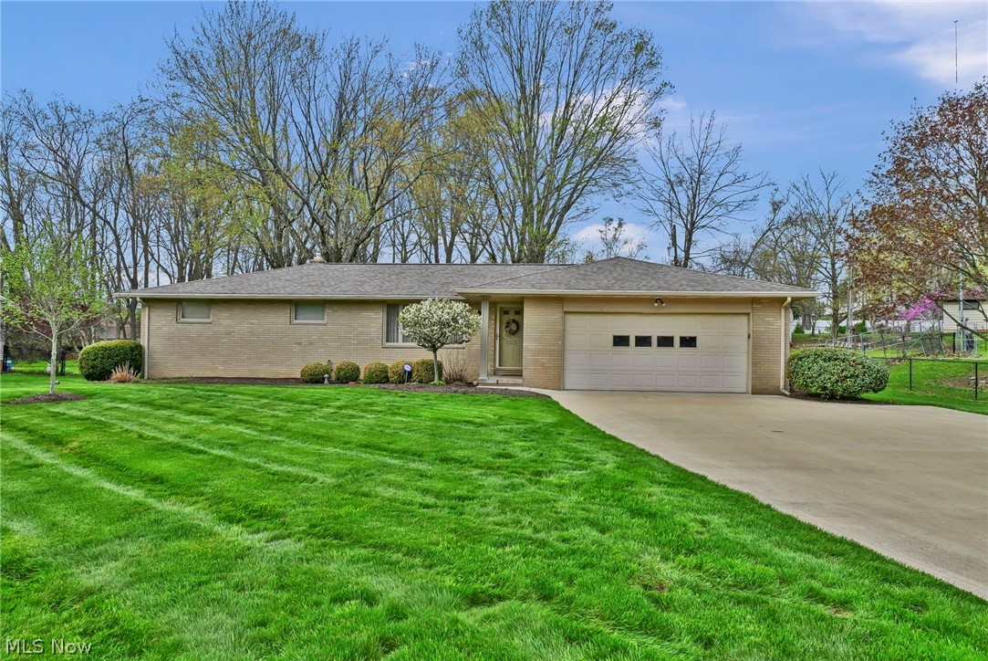 5637 Griffith Avenue NW North Canton OH 44720