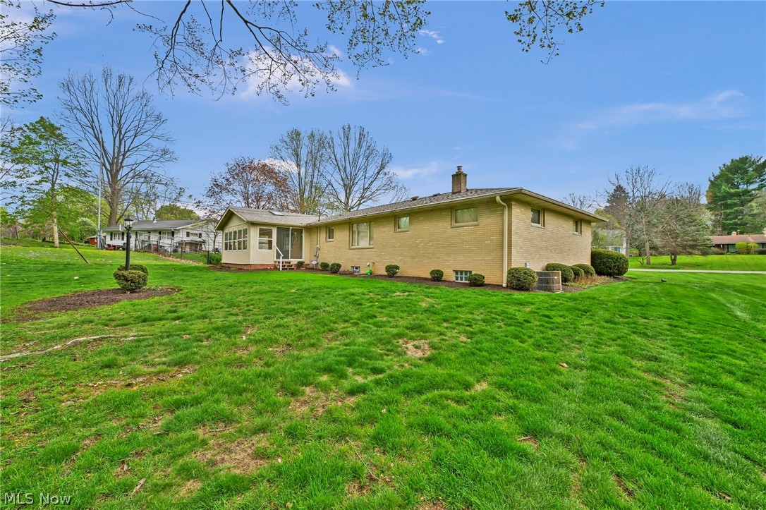 5637 Griffith Avenue NW North Canton OH 44720
