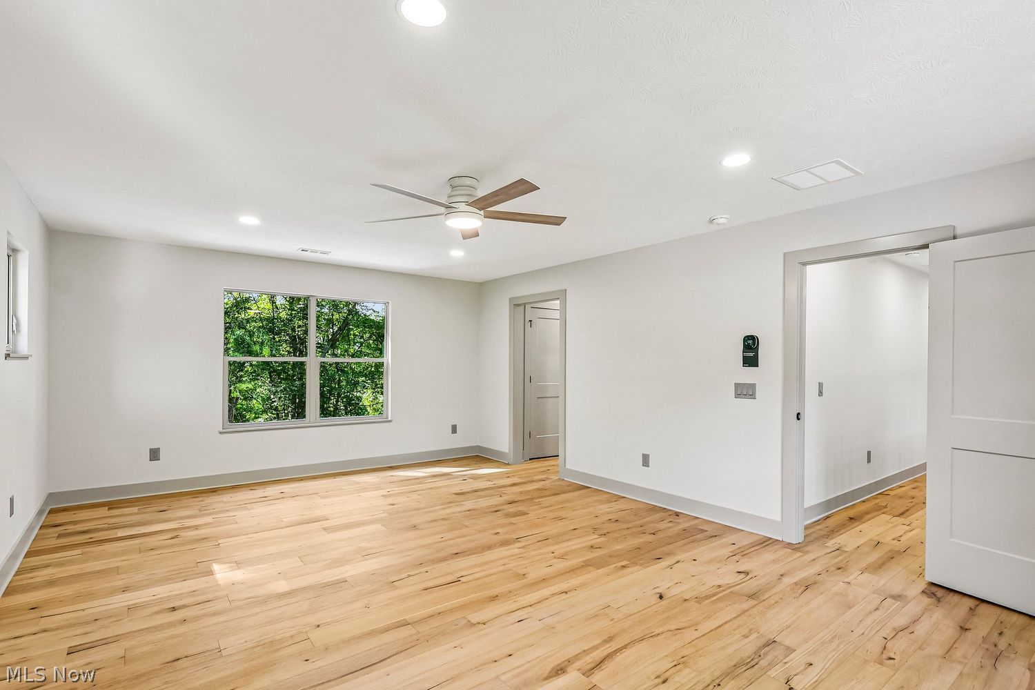 1 Huron Trail Malvern OH 44644