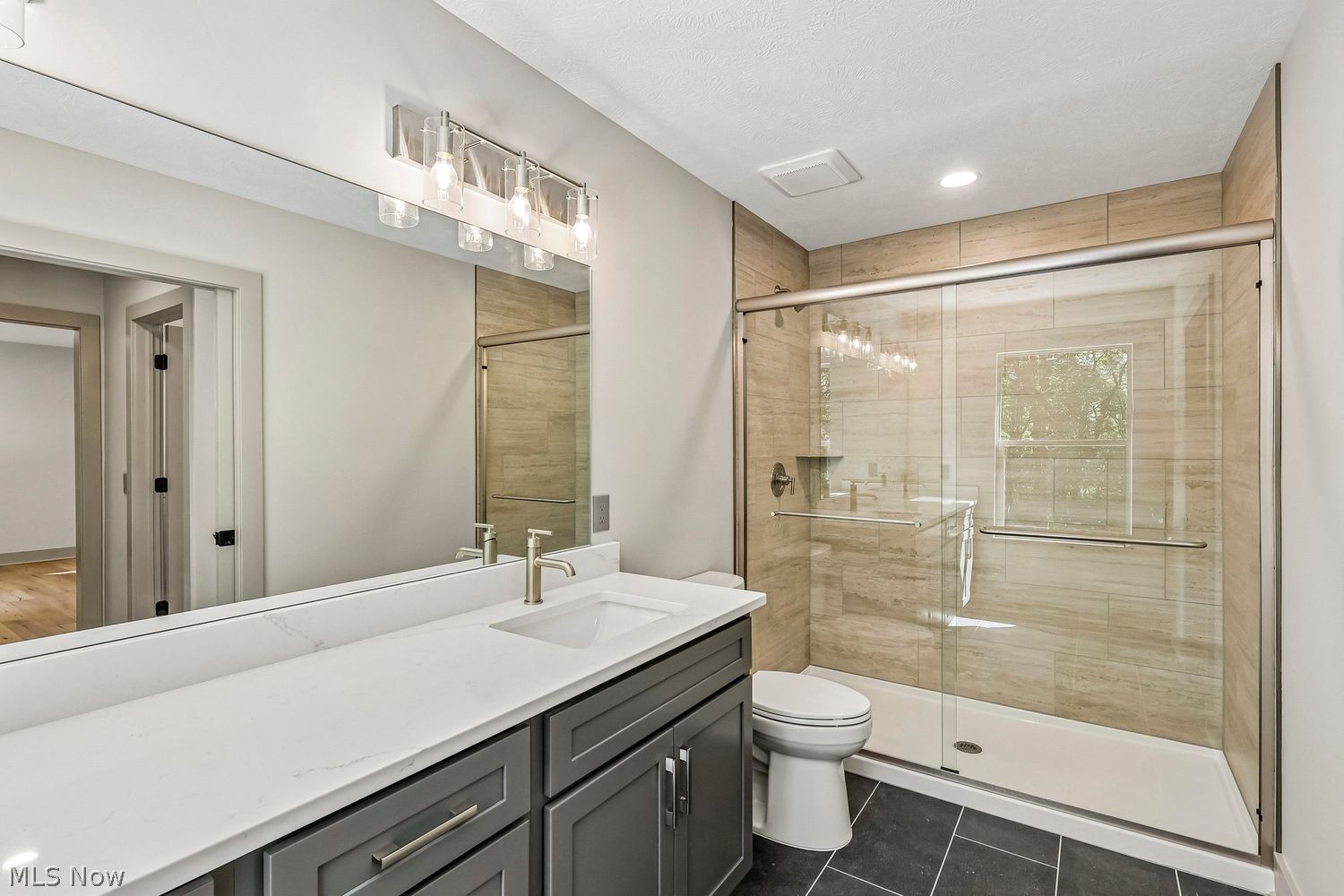1 Huron Trail Malvern OH 44644
