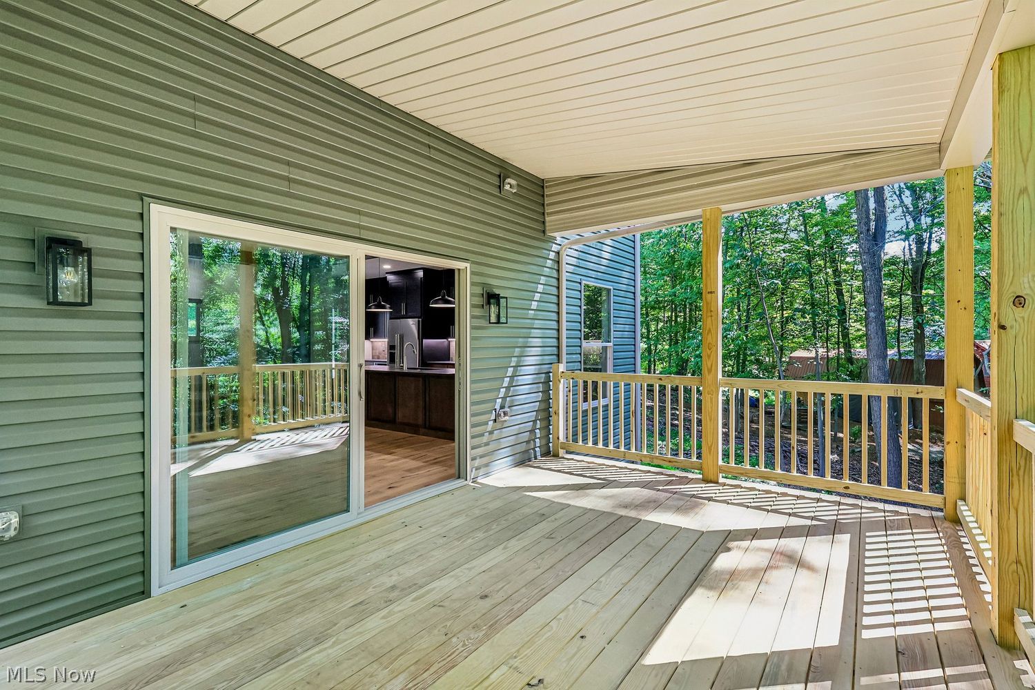 1 Huron Trail Malvern OH 44644