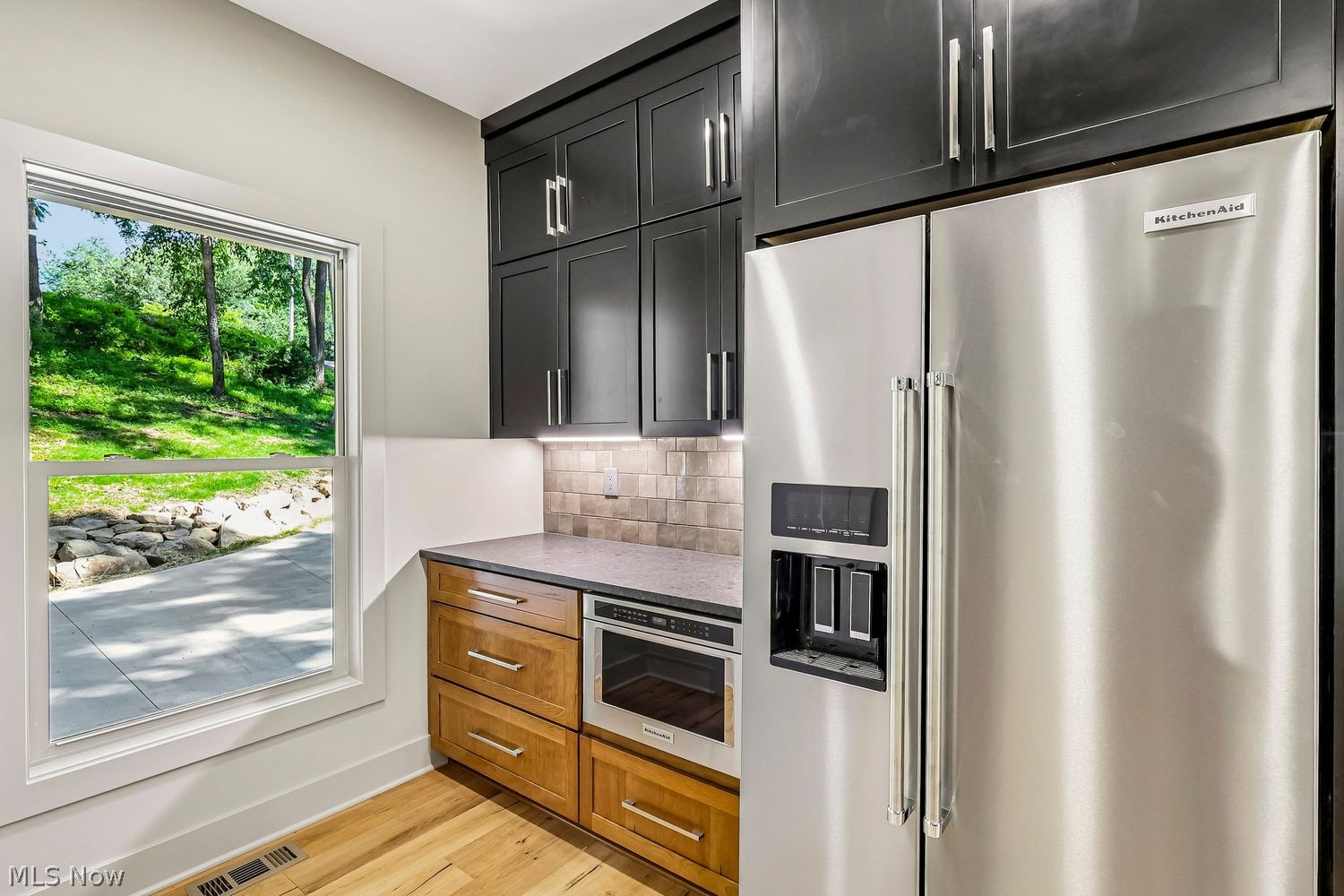 1 Huron Trail Malvern OH 44644