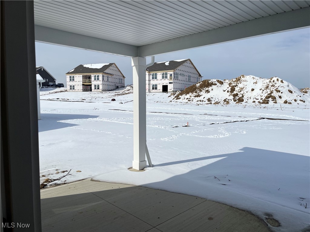 963 Arthur Trail Aurora OH 44202