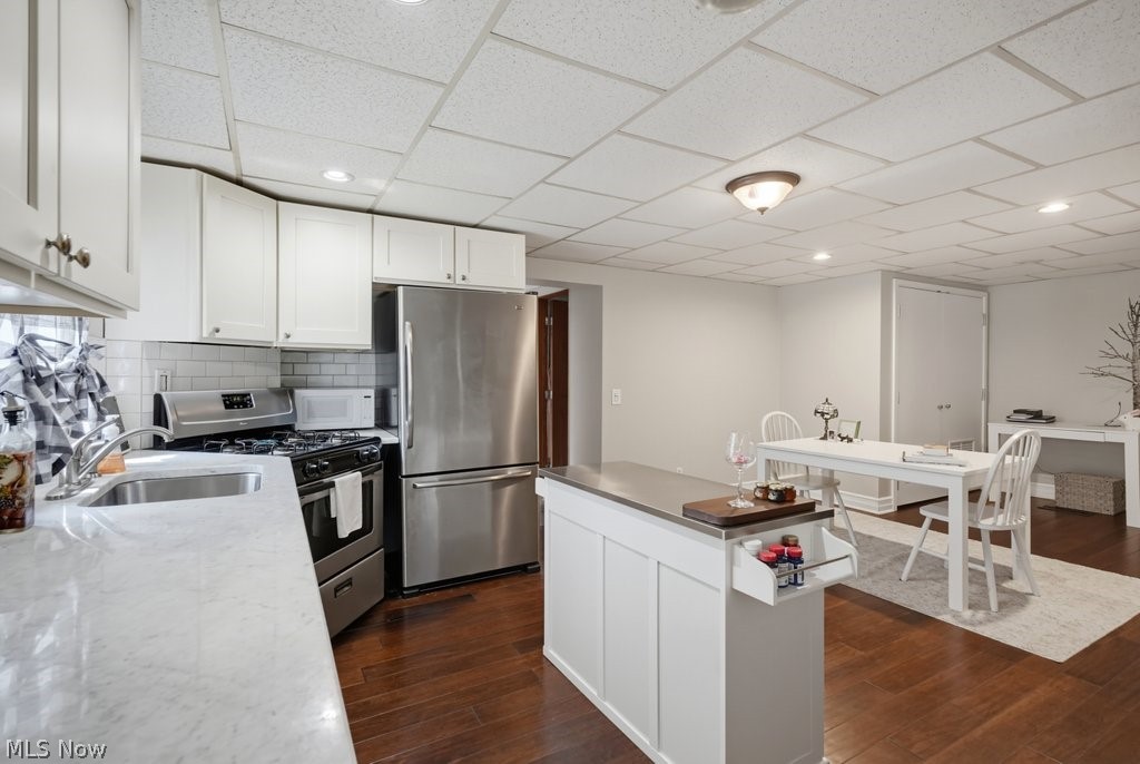 7590 Hickory Road Oakwood Village OH 44146