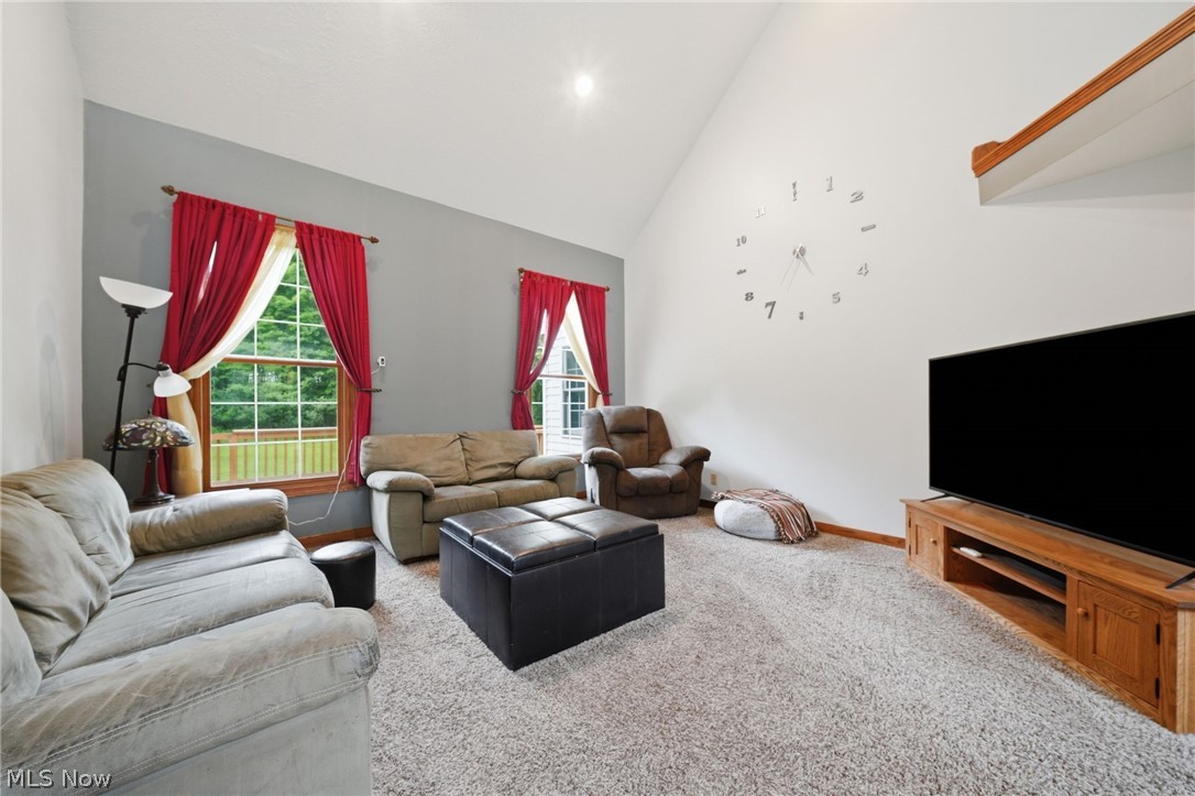 1808 Mini Ranch Trail Geneva OH 44041