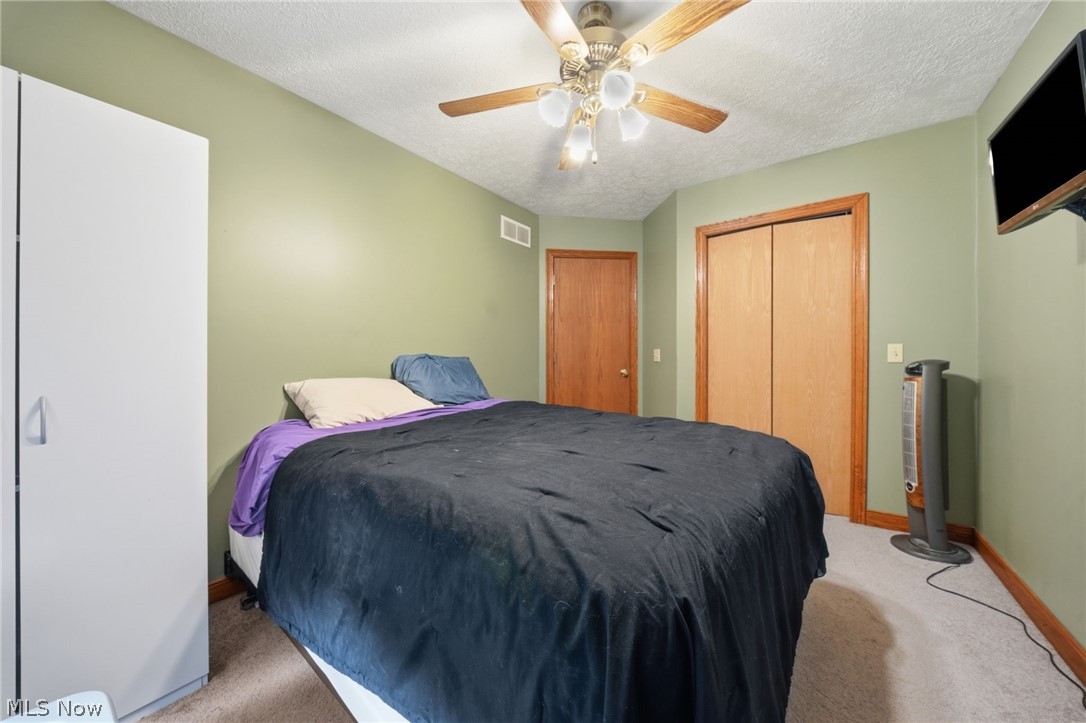 1808 Mini Ranch Trail Geneva OH 44041
