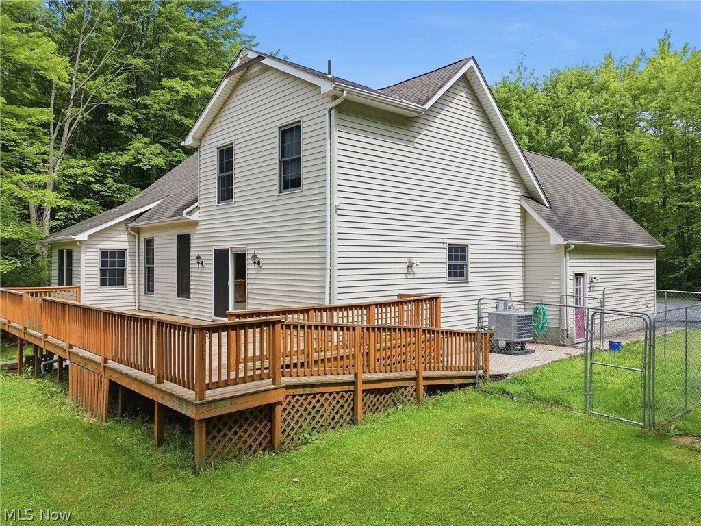 1808 Mini Ranch Trail Geneva OH 44041