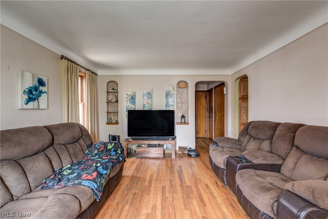 3879 W 133rd Street Cleveland OH 44111