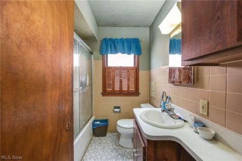 3879 W 133rd Street Cleveland OH 44111
