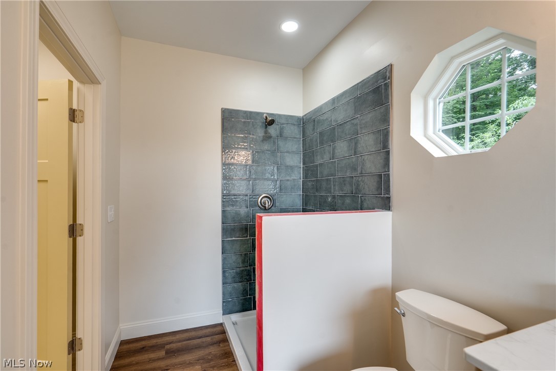 15 Huron Trail Malvern OH 44644