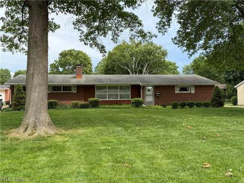 330 Weber Avenue NE North Canton OH 44720