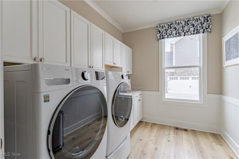 33509 Samuel James Lane Avon OH 44011