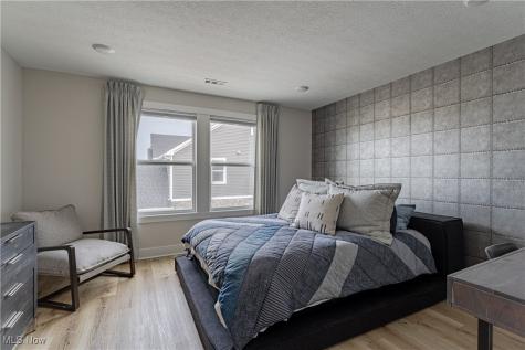 33509 Samuel James Lane Avon OH 44011