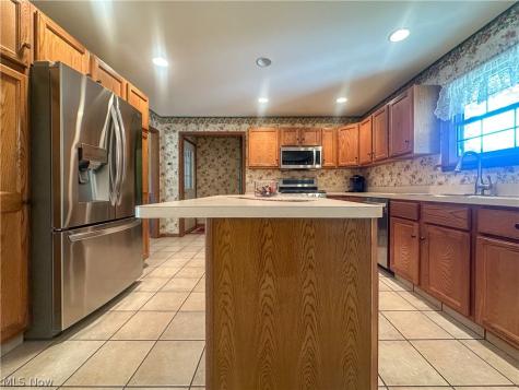 1868 Taft Avenue Niles OH 44446