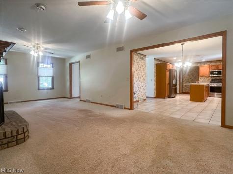 1868 Taft Avenue Niles OH 44446