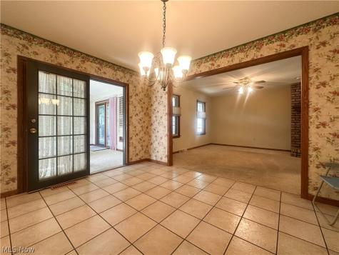 1868 Taft Avenue Niles OH 44446