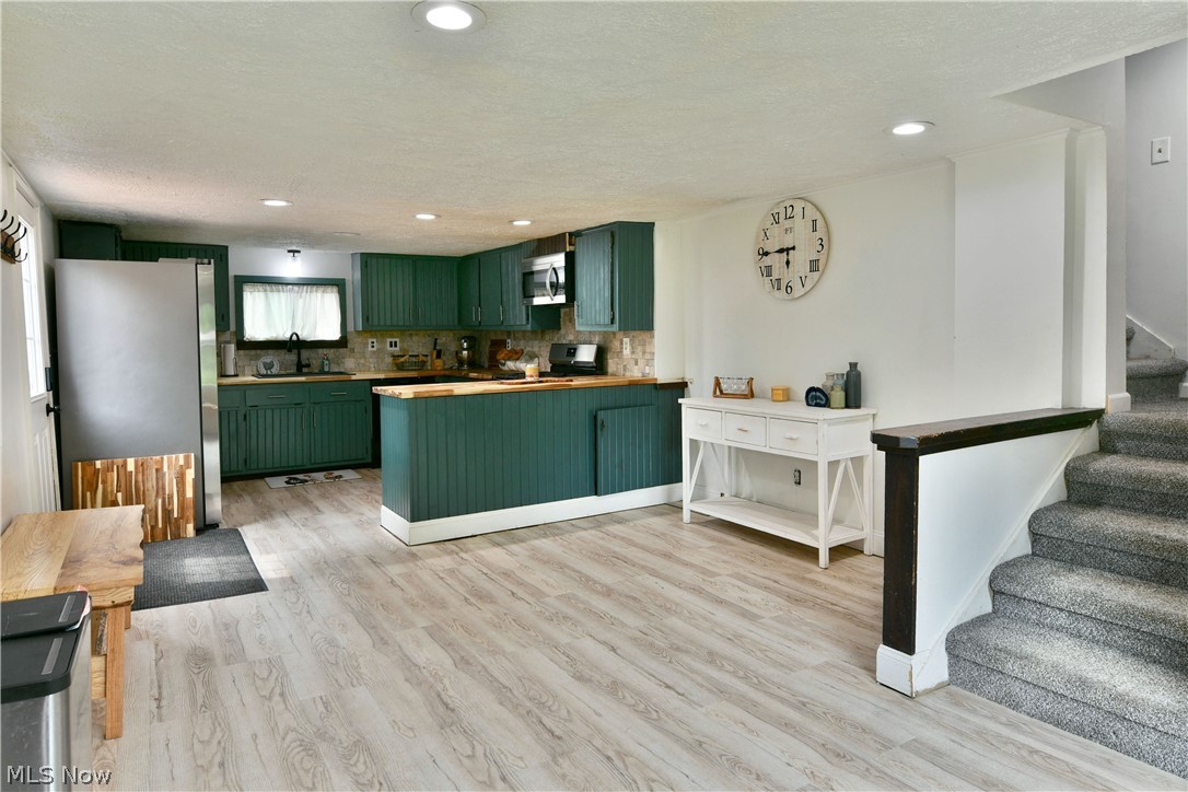 338 Calla Road E Poland OH 44514