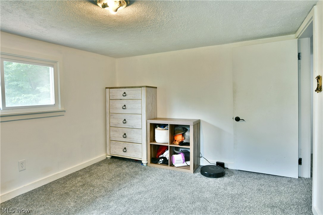 338 Calla Road E Poland OH 44514