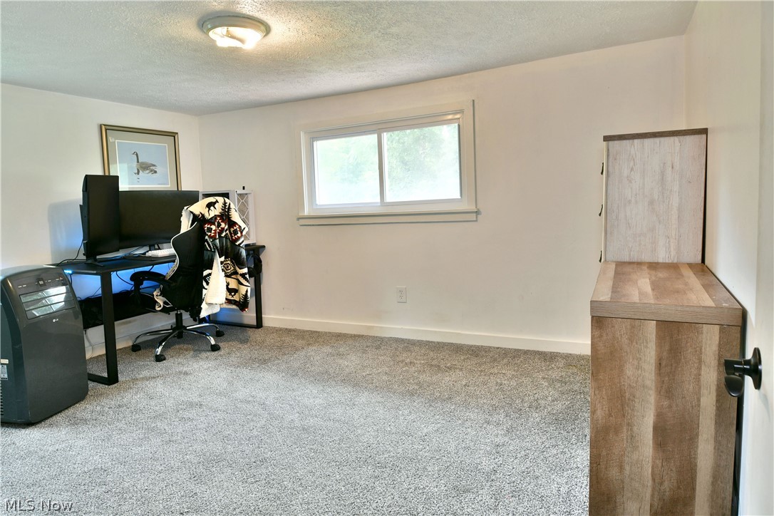 338 Calla Road E Poland OH 44514